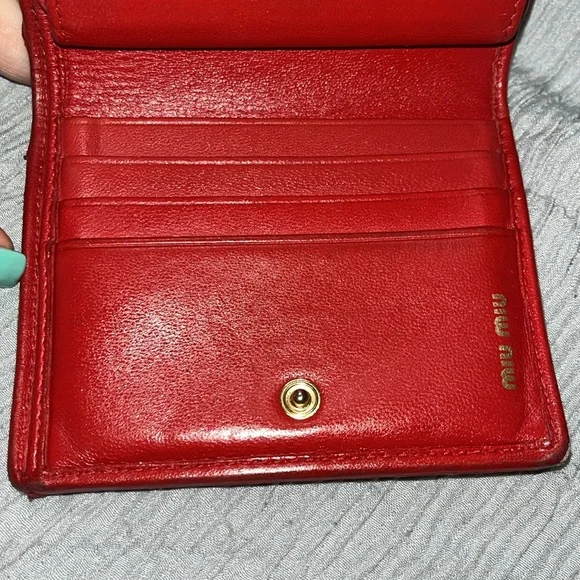 MIU MIU Short Button Bi-Fold Maltese Wallet Lambskin, Red - Picture 8 of 15